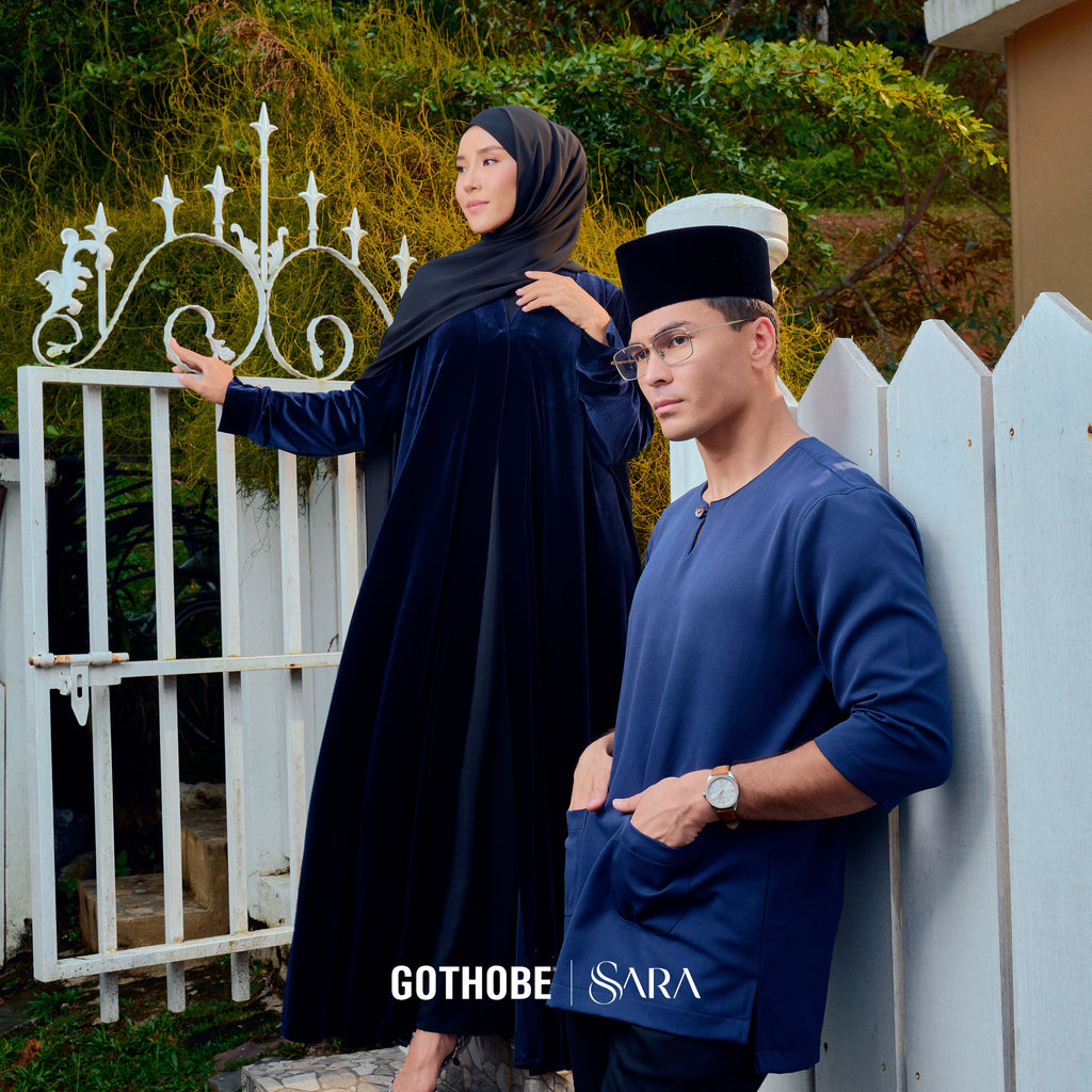 COUPLE SET: IESA KURTA TELUK BELANGA + VELORA ABAYA (VELVET) BY GOTHOBE | SARA